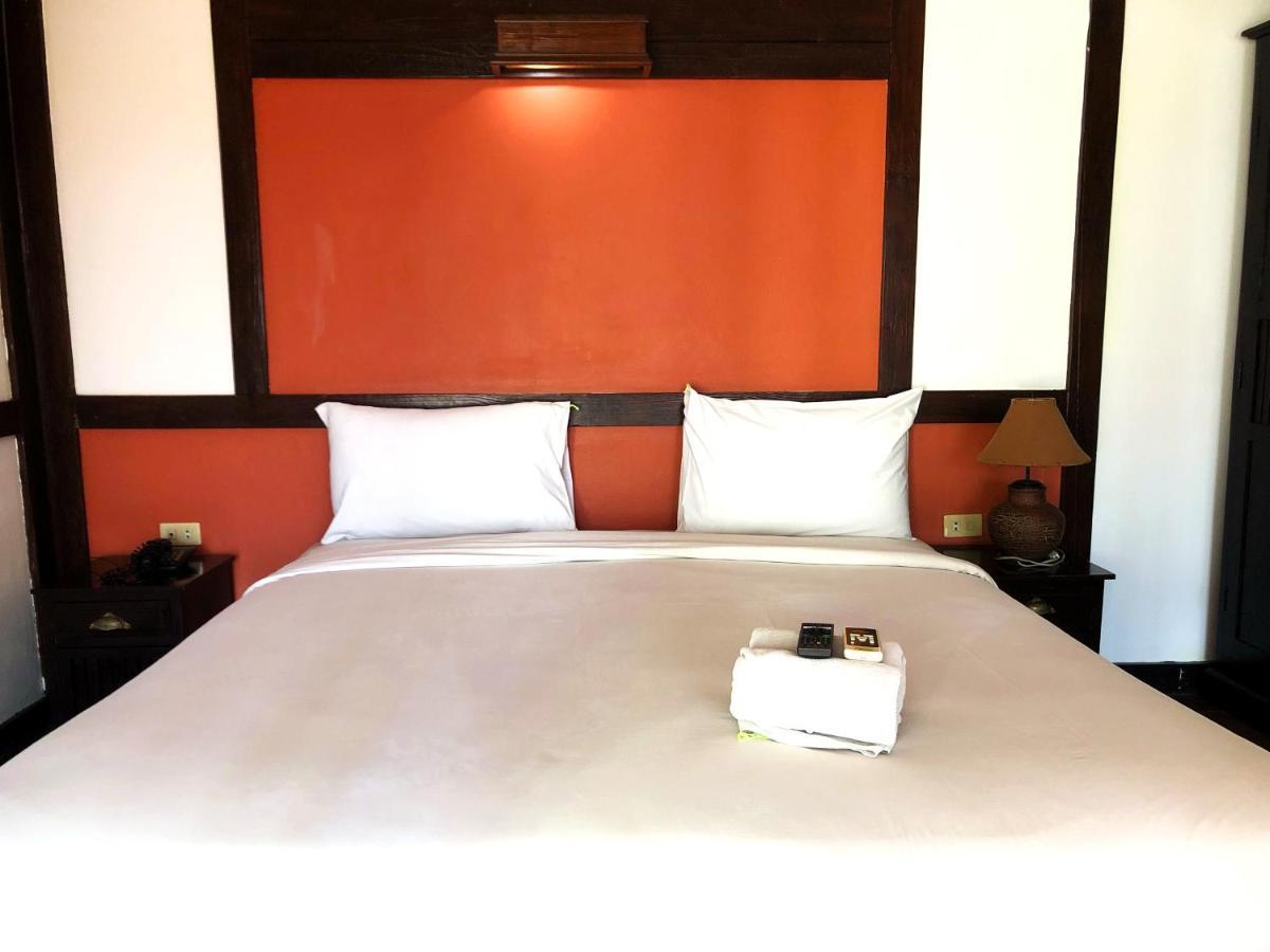 Sutus Court 7 Pattaya Exterior foto